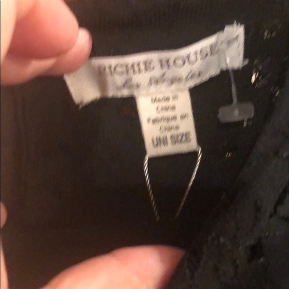 Richie House lace top - Picture 4 of 6